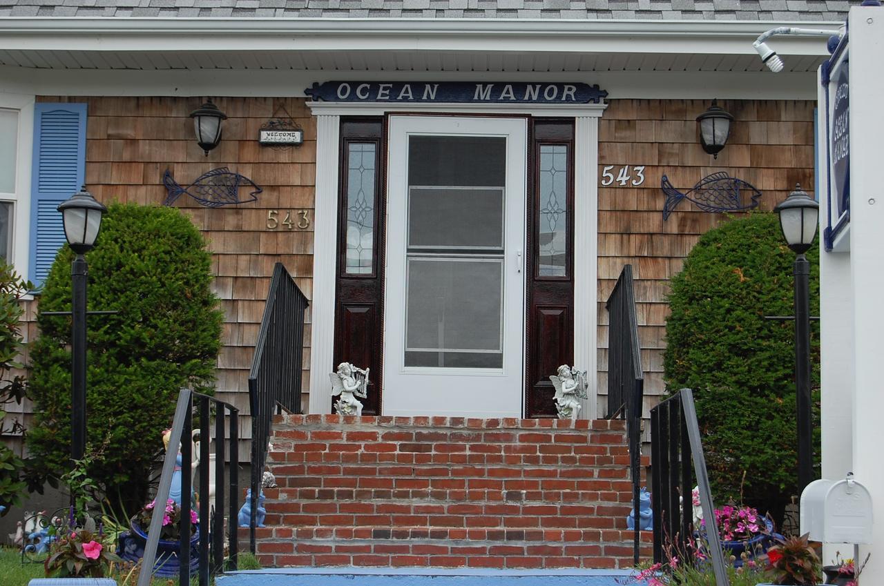 A Cape Cod Ocean Manor Inn Хианнис Экстерьер фото
